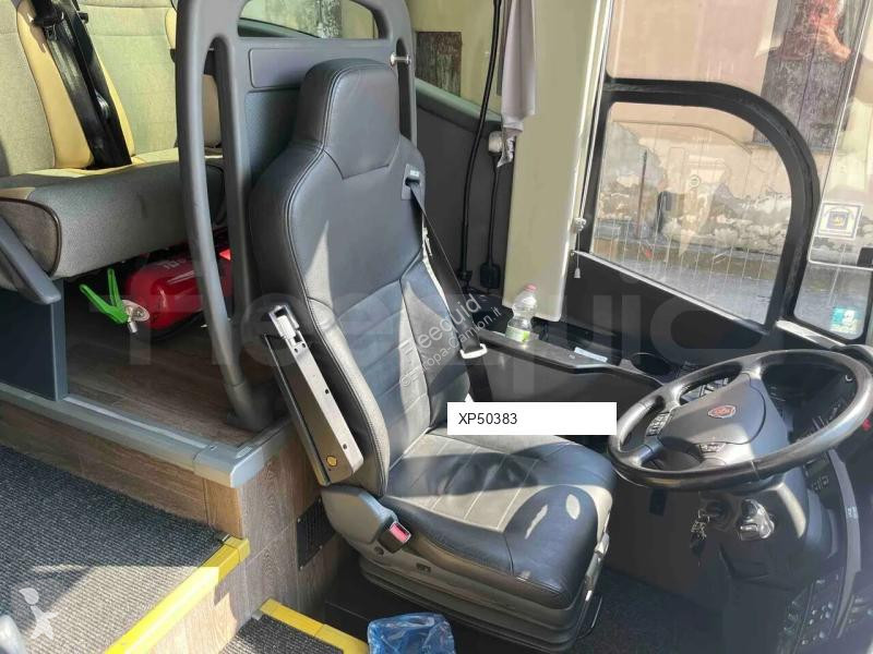 Междуградски автобус Scania Touring HD