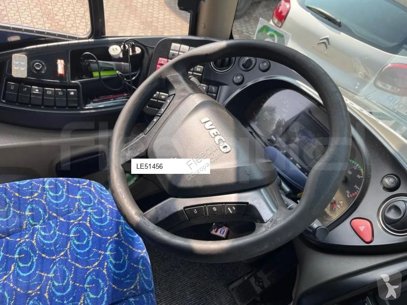حافلة Iveco