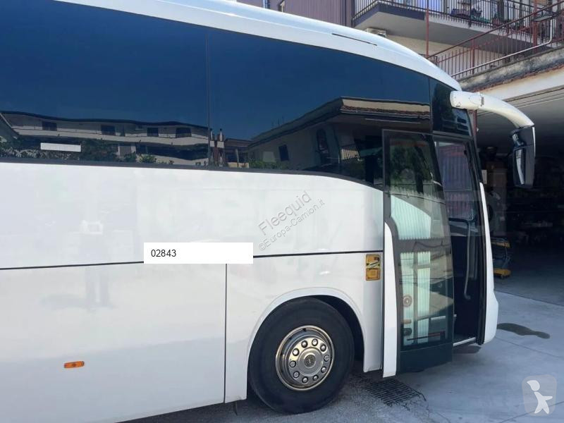 Iveco 389 coach