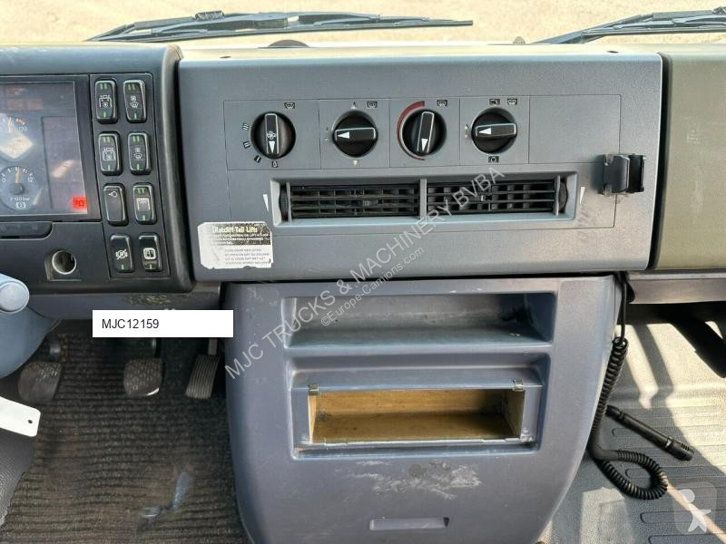 Autocarro Mercedes - 38 PLACES - WHEELCHAIR...