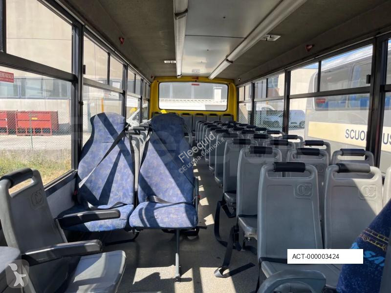 Autokar Iveco Cacciamali