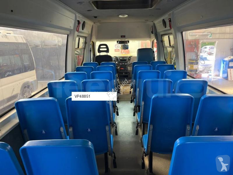 حافلة Iveco Daily