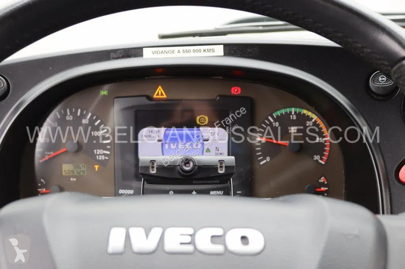 حافلة Iveco / 12.8m / Lift / Full Option