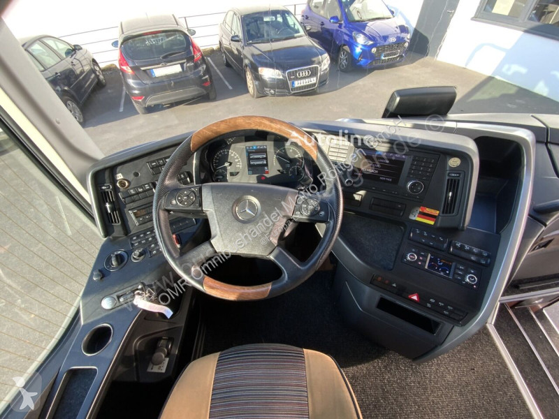 Autobus Mercedes L 17 RHD