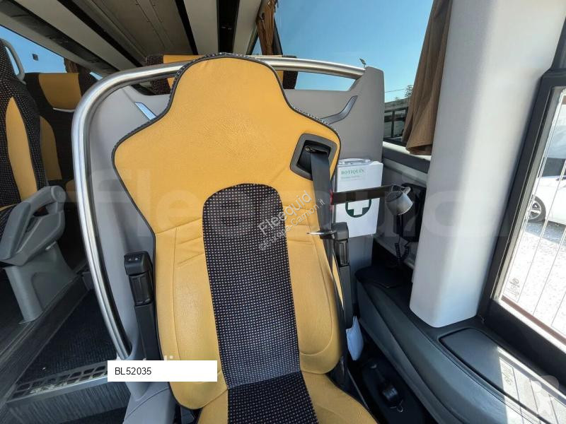 Autokar Irizar i8