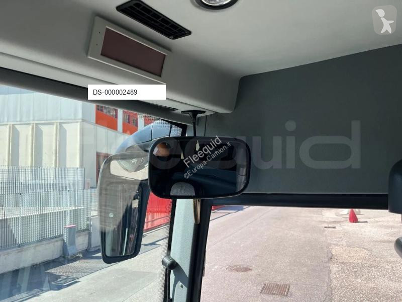 Междугородний автобус Mercedes Tourino