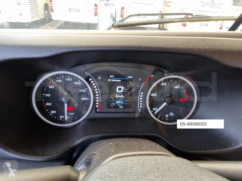 Междугородний автобус Iveco