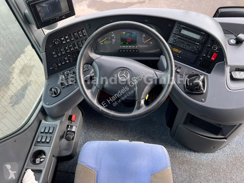 Touringcar Mercedes RHD M...