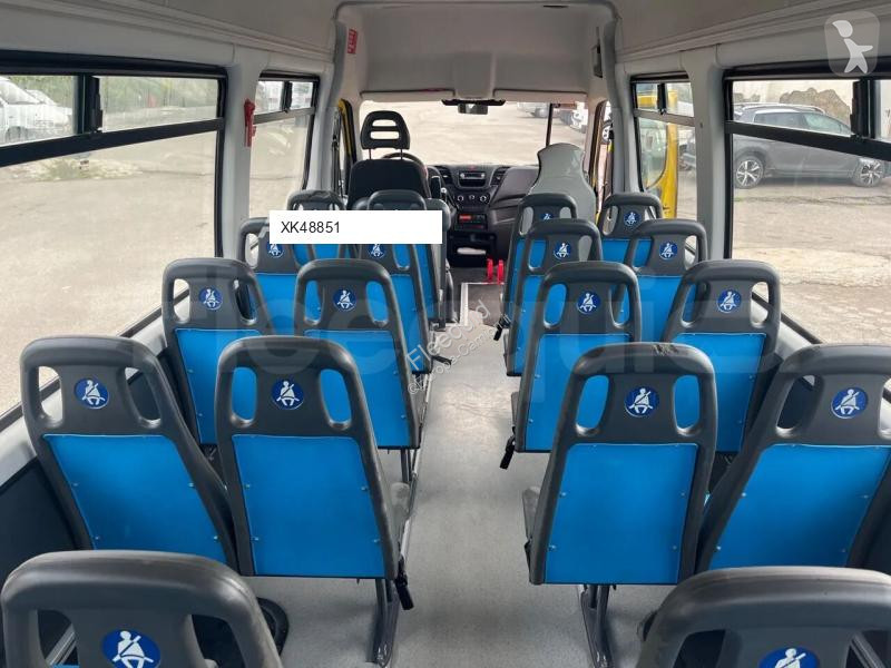 Междуградски автобус Iveco Daily