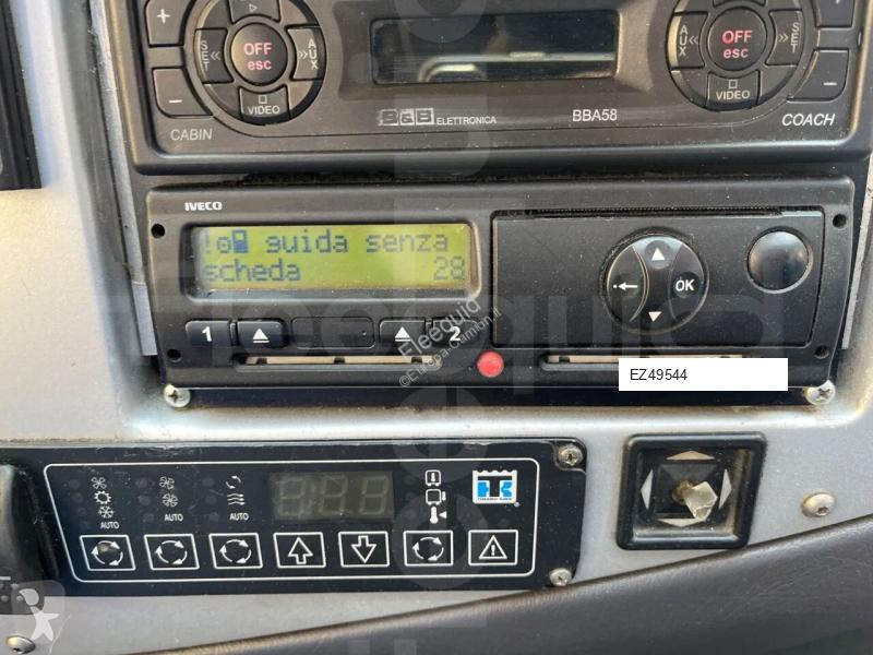 Междуградски автобус Iveco 389