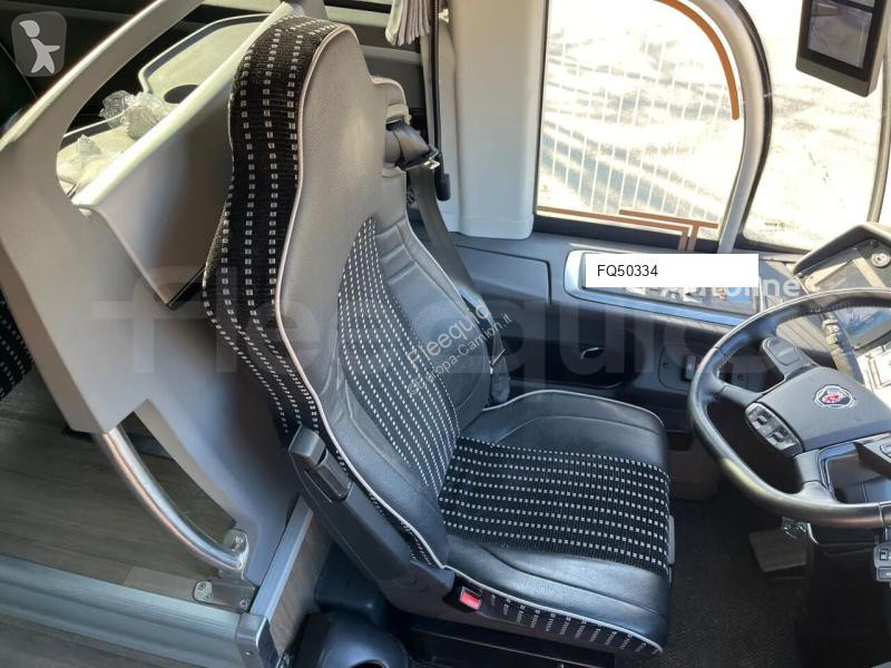 Междуградски автобус Irizar i6