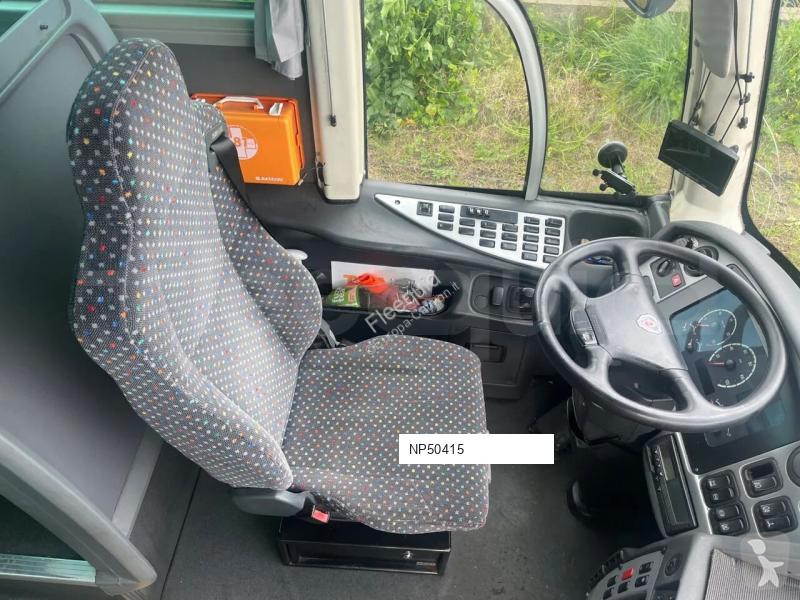 Междуградски автобус Scania Century