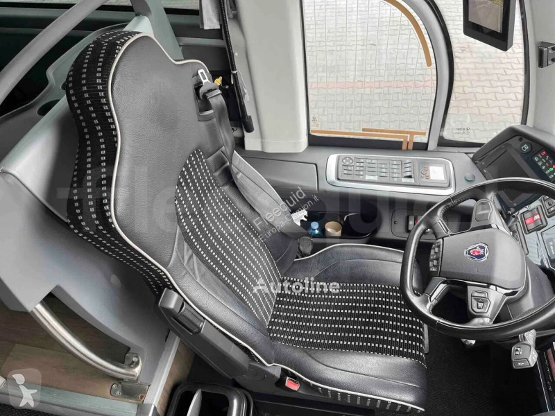Междуградски автобус Irizar i6