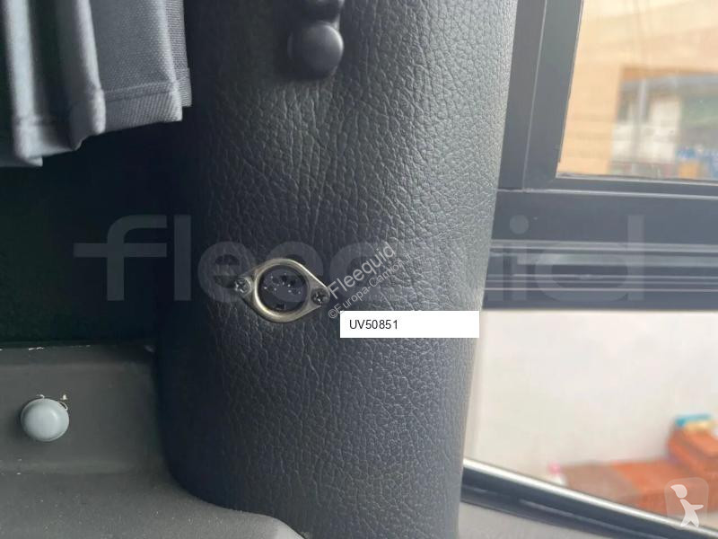 Междуградски автобус Irizar