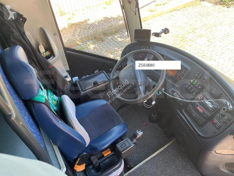 Междуградски автобус Volvo B12
