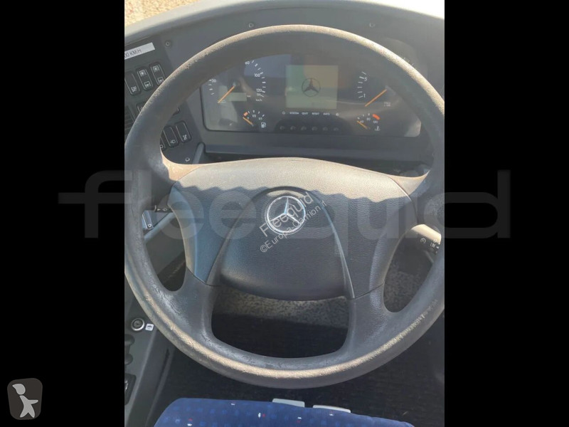 حافلة Mercedes