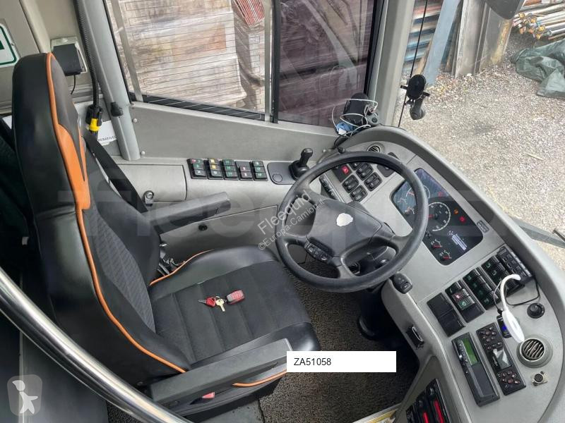 Междуградски автобус Scania Atomic