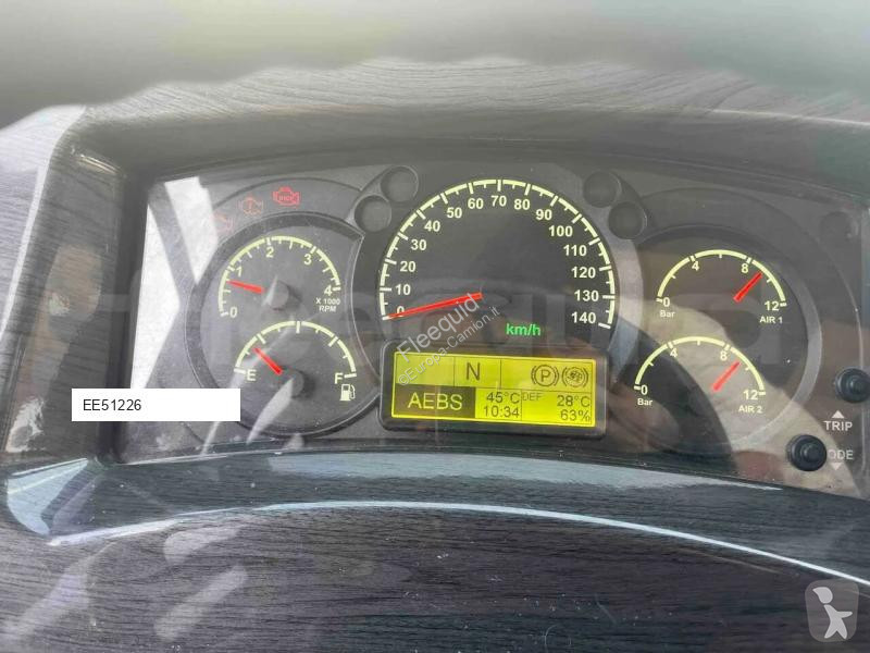 حافلة Isuzu Visigo