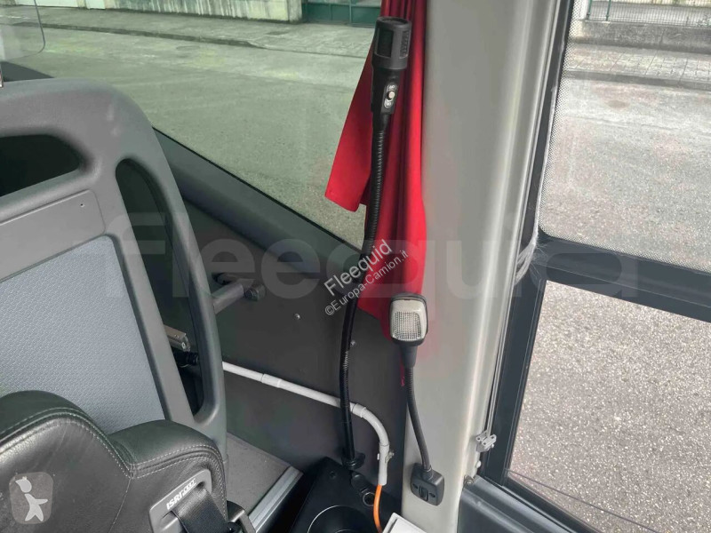 Междуградски автобус Scania Touring HD