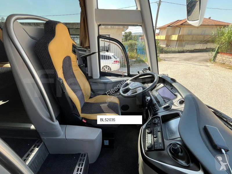 Autokar Irizar i8