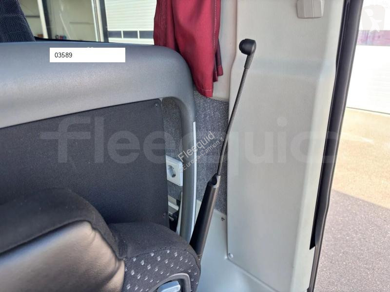 Setra S516 coach