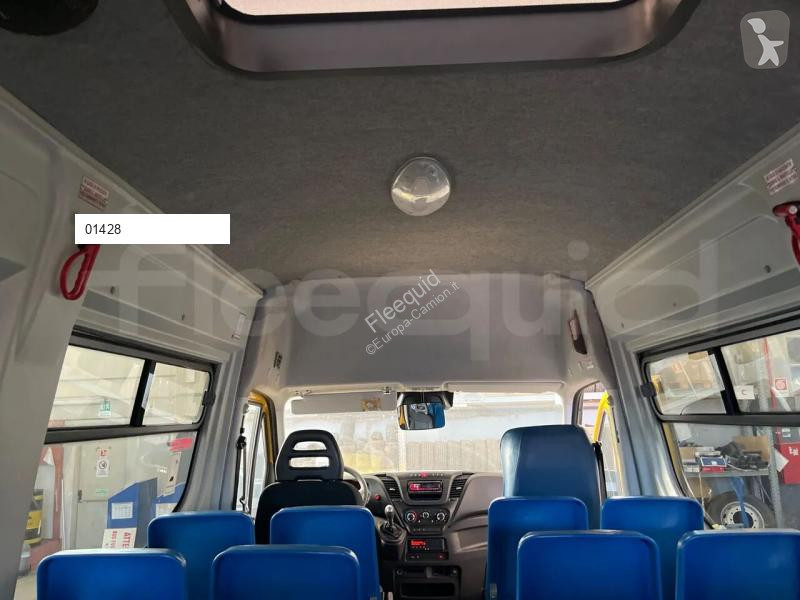 Iveco Daily coach