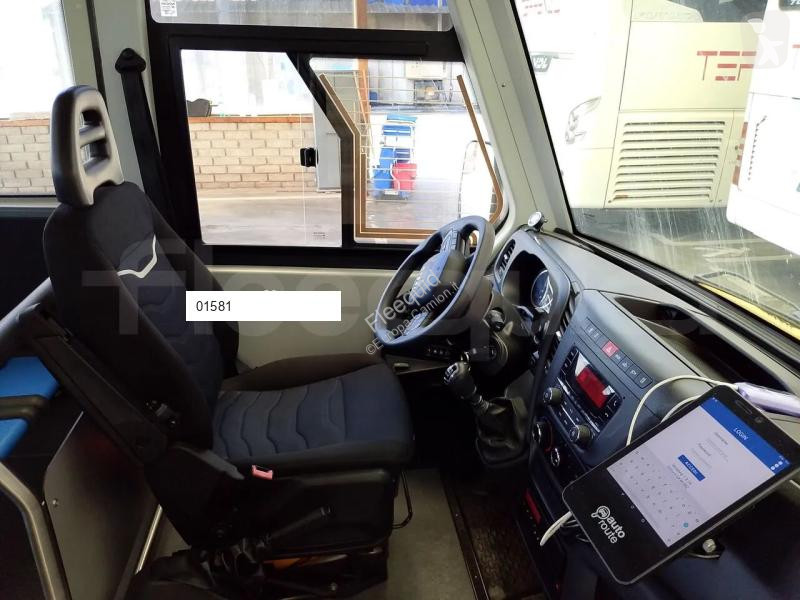 Iveco  coach