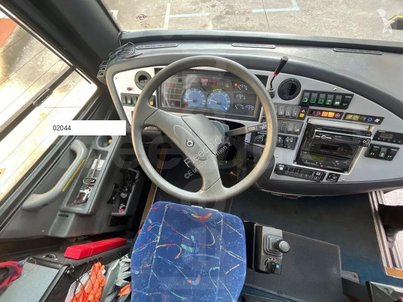 Rutebil Iveco 389
