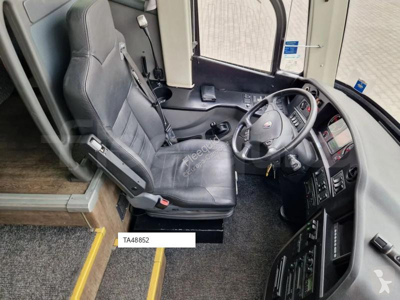 Междуградски автобус Scania Touring HD