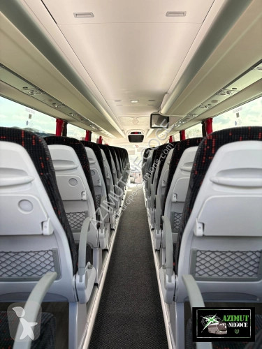 Междуградски автобус Irizar IRIZAR