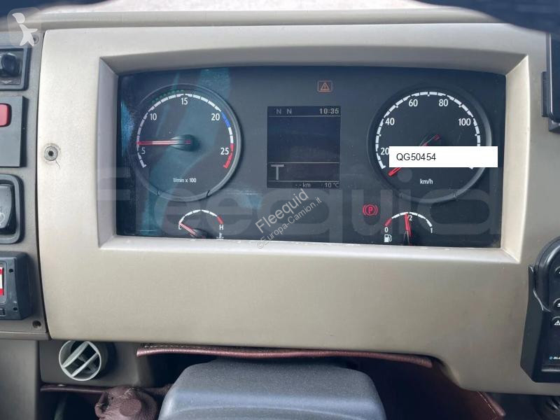 Междуградски автобус Scania