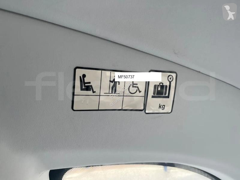 حافلة Mercedes i6