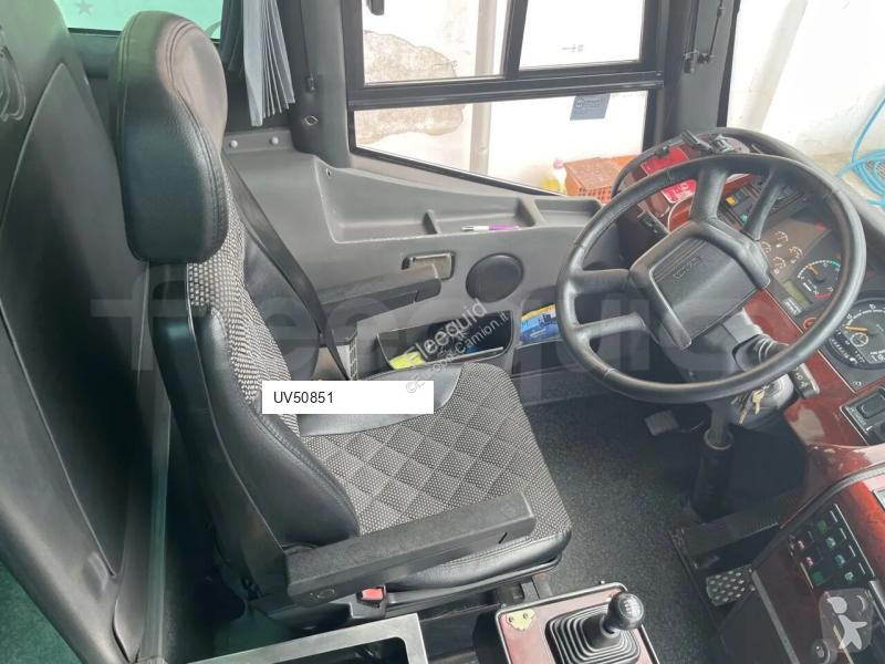 Междуградски автобус Irizar