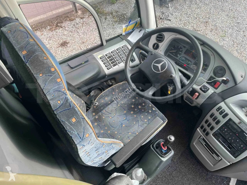 حافلة Mercedes PB