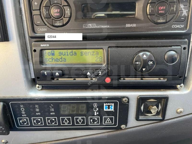 Rutebil Iveco 389