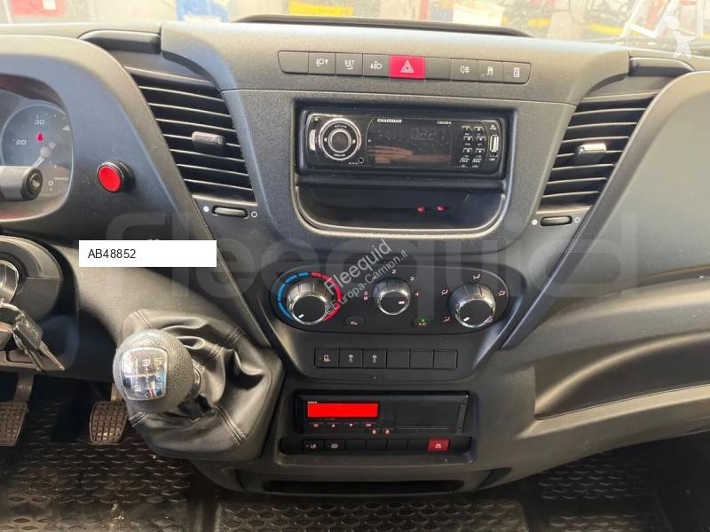 حافلة Iveco Daily