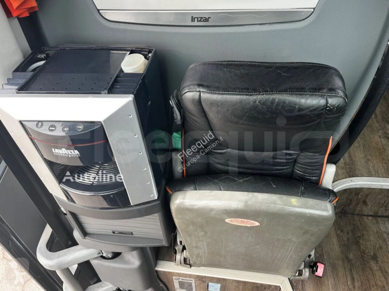Междуградски автобус Irizar i6