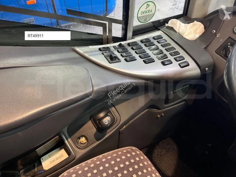 Междуградски автобус Irizar
