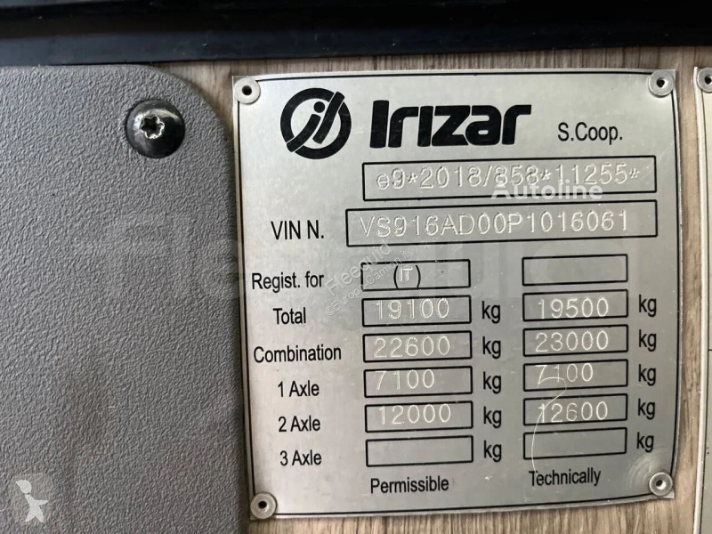 Междуградски автобус Irizar i6