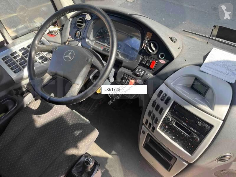 حافلة Mercedes PB