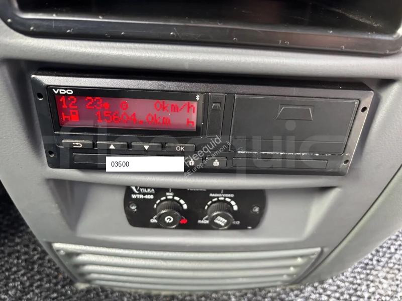 Rutebil Isuzu Novo