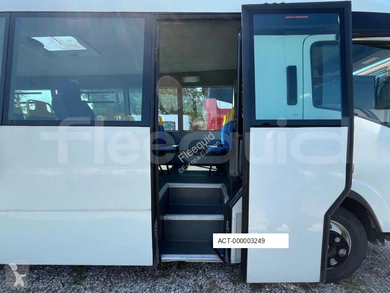 Autocar Isuzu P65