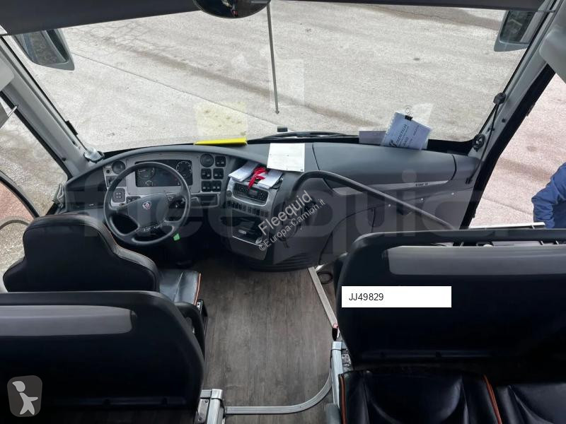 Междуградски автобус Irizar i6