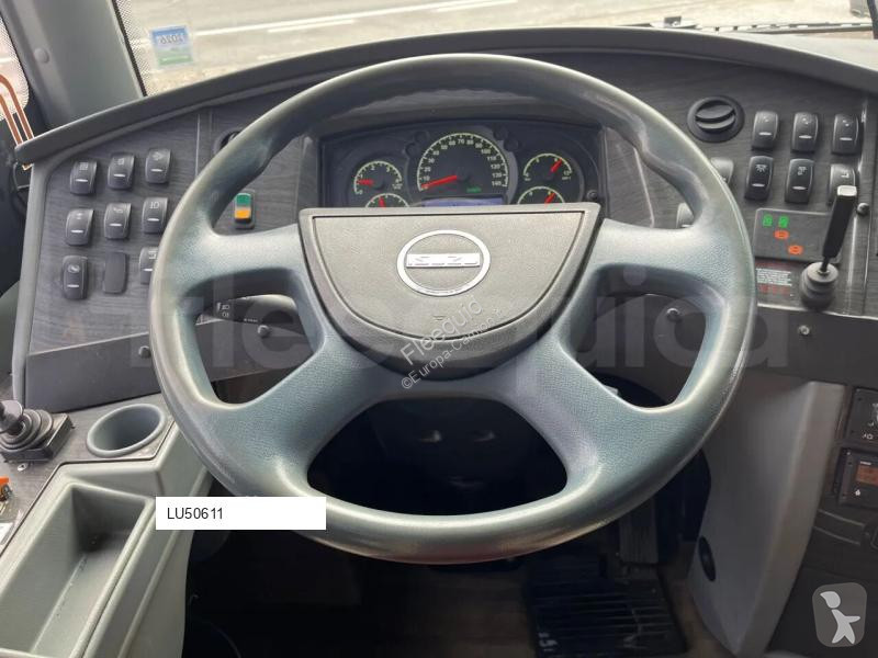 Autobus Isuzu Visigo