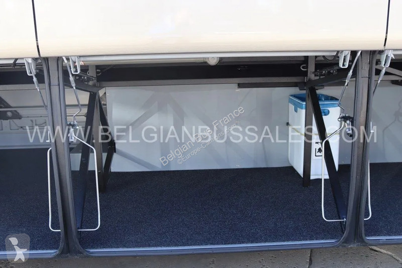 حافلة Mercedes 16RHD/3