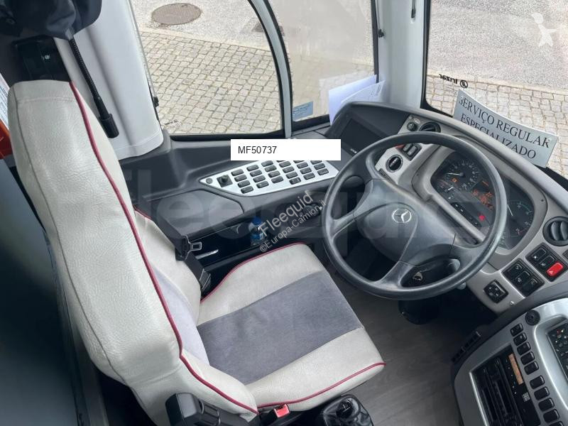 حافلة Mercedes i6