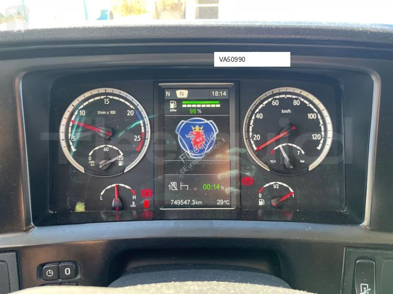 Междуградски автобус Scania Touring HD