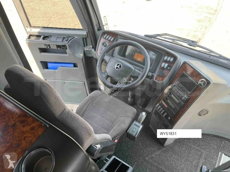 Междуградски автобус Volvo Barbi Genesis