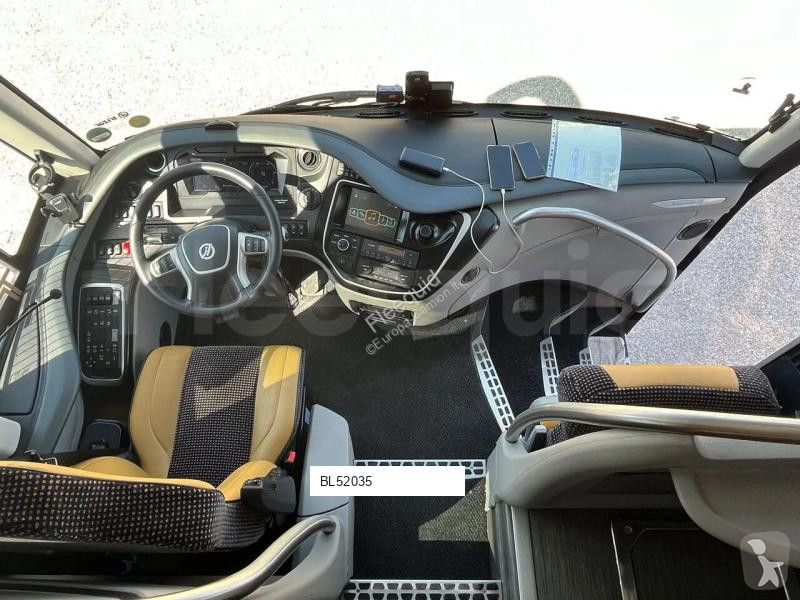 Autokar Irizar i8