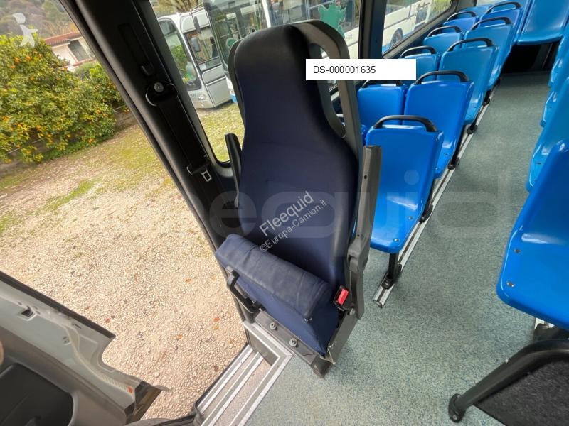Autokar Iveco Daily
